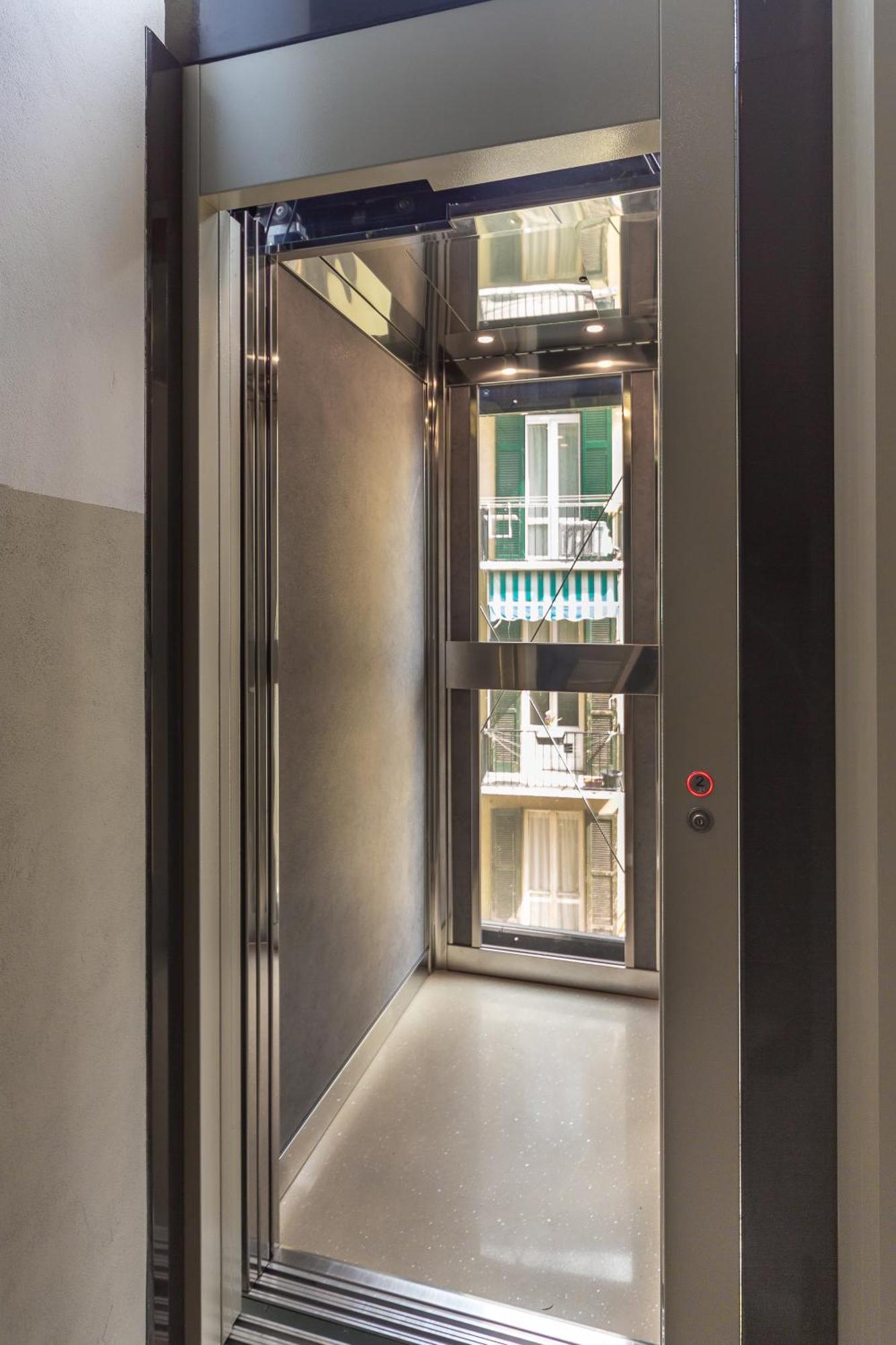Studio Suite Navigli Bocconi In The Heart Of Milan Extérieur photo